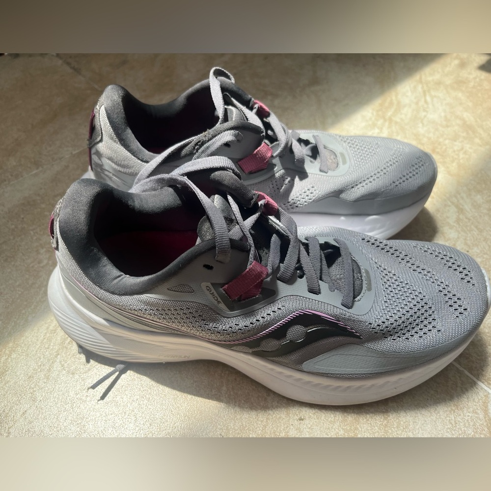 Saucony Guide 15 Women Shoes, Size 7.5W